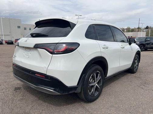 Platinum White Pearl 2024 Honda HR-V EX-L