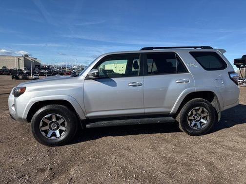 2024 Toyota 4Runner TRD Off Road
