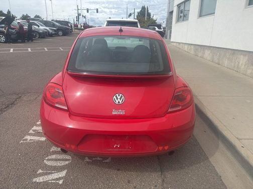 2012 Volkswagen Beetle Base