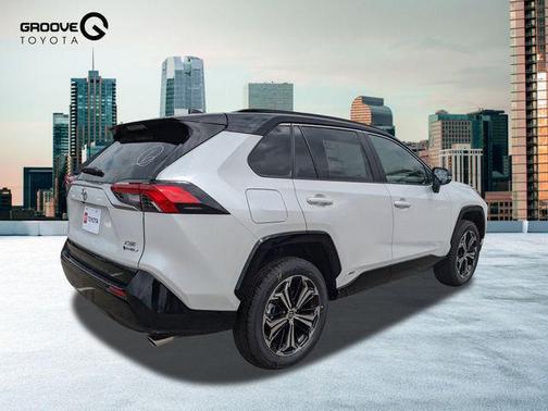 2025 Toyota RAV4 Hybrid SE