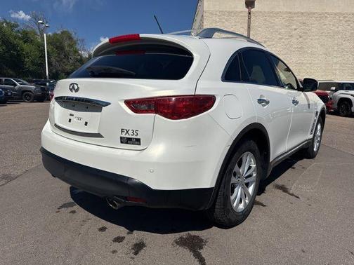 2012 INFINITI FX35 Base
