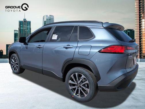 2025 Toyota Corolla Cross XLE