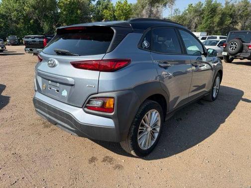 Sonic Silver w/Black Roof 2018 Hyundai KONA SEL