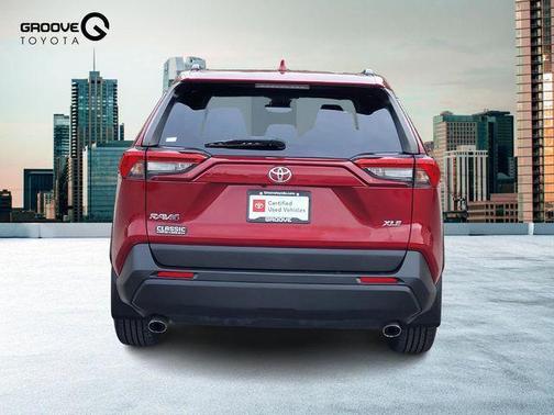 2020 Toyota RAV4 XLE Premium