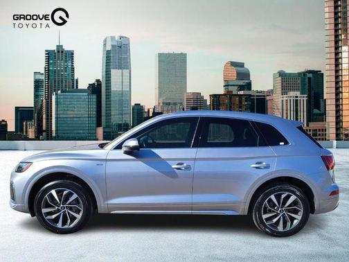 2022 Audi Q5 45 S line Premium