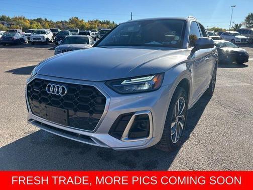 2022 Audi Q5 45 S line Premium