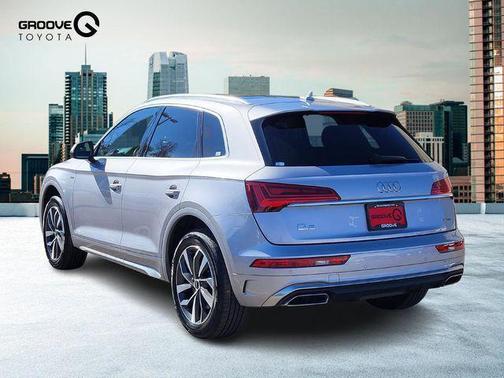 2022 Audi Q5 45 S line Premium