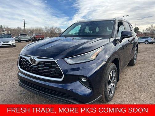 2025 Toyota Highlander XLE