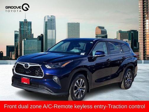 2025 Toyota Highlander XLE