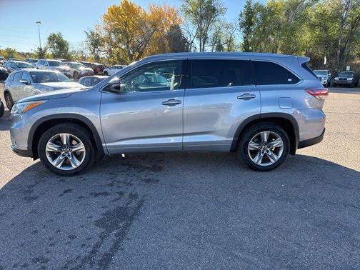 2016 Toyota Highlander Limited