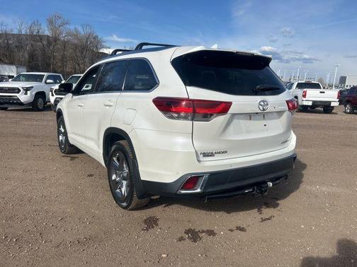 Blizzard Pearl 2019 Toyota Highlander Limited Platinum