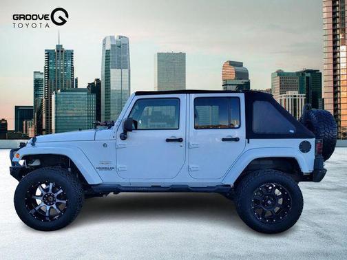 2012 Jeep Wrangler Unlimited Sahara