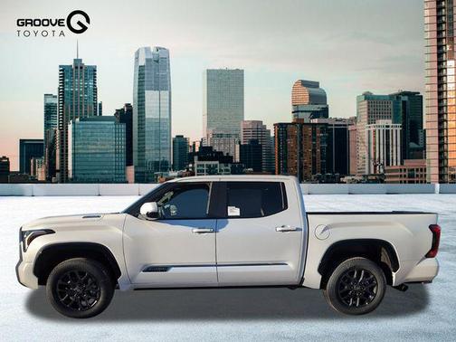 2025 Toyota Tundra Hybrid Platinum