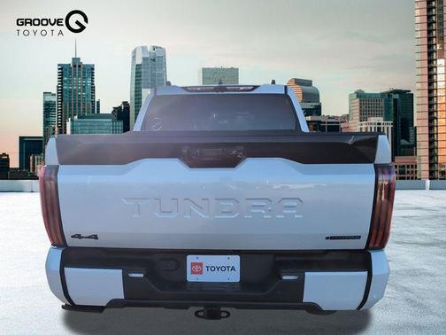 2025 Toyota Tundra Hybrid Platinum