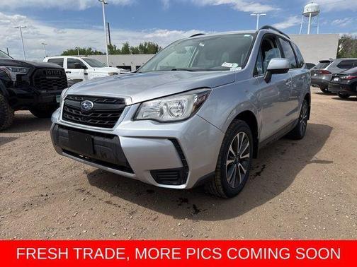 Ice Silver Metallic 2018 Subaru Forester 2.0XT Premium