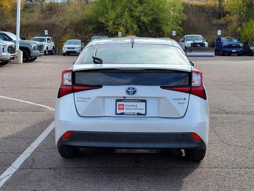 2022 Toyota Prius XLE