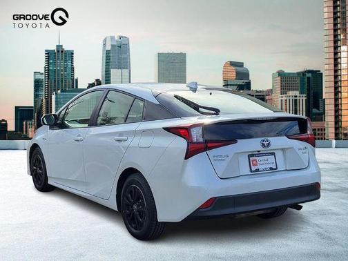 2022 Toyota Prius XLE