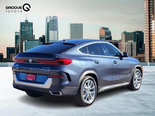 2022 BMW X6 xDrive40i