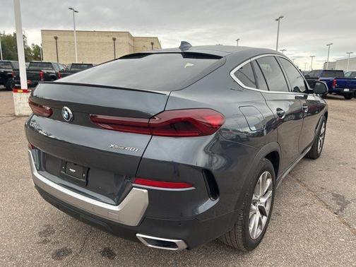2022 BMW X6 xDrive40i