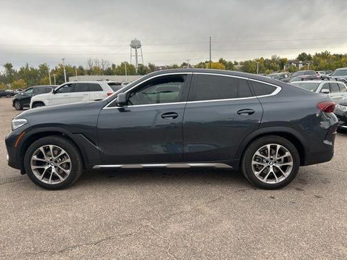 2022 BMW X6 xDrive40i