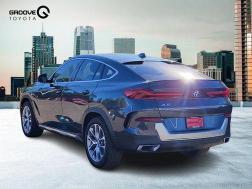 2022 BMW X6 xDrive40i