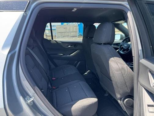 Sterling Gray Metallic 2026 Chevrolet Equinox LT