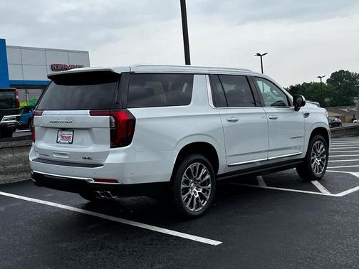 2025 GMC Yukon XL Denali