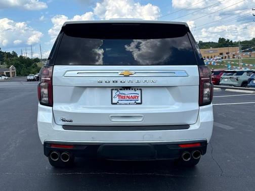 2023 Chevrolet Suburban High Country