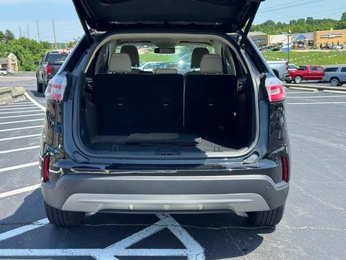Agate Black Metallic 2024 Ford Edge Sport