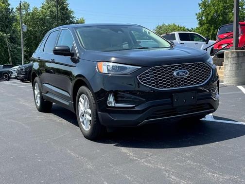 Agate Black Metallic 2024 Ford Edge Sport