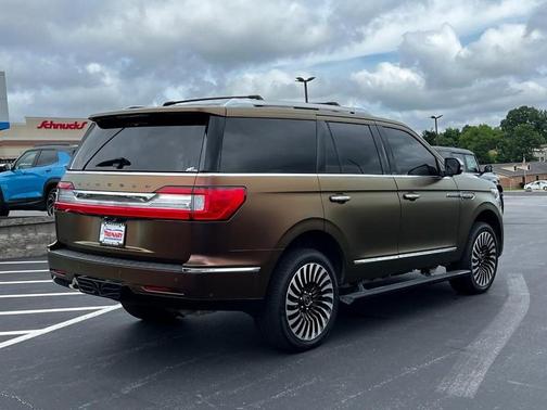 2018 Lincoln Navigator Black Label