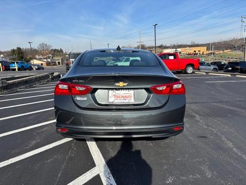 2017 Chevrolet Malibu 1LS