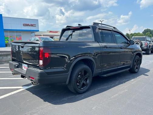 2022 Honda Ridgeline Black Edition