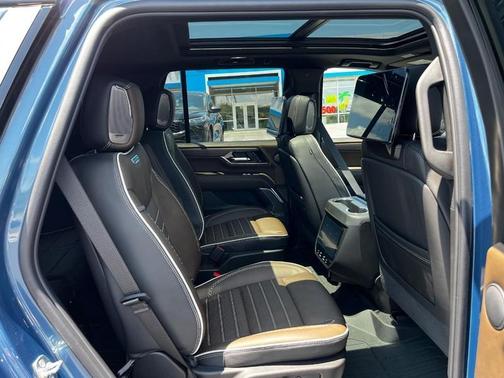 2025 GMC Yukon Denali Ultimate