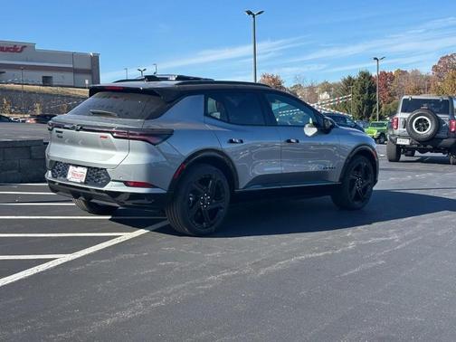 2026 Chevrolet Equinox EV RS