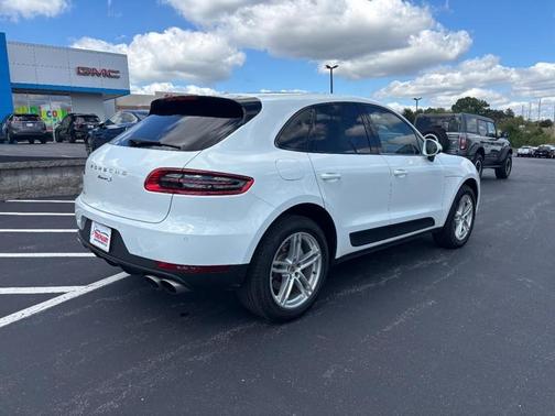 2018 Porsche Macan S