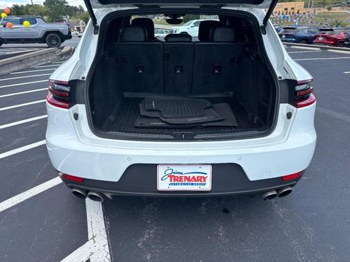 2018 Porsche Macan S