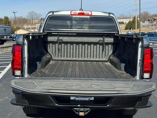 2023 Chevrolet Colorado WT