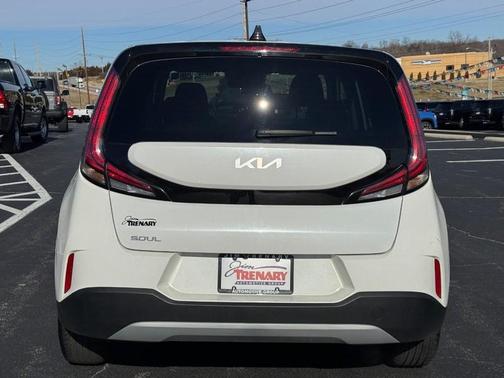 2024 Kia Soul LX