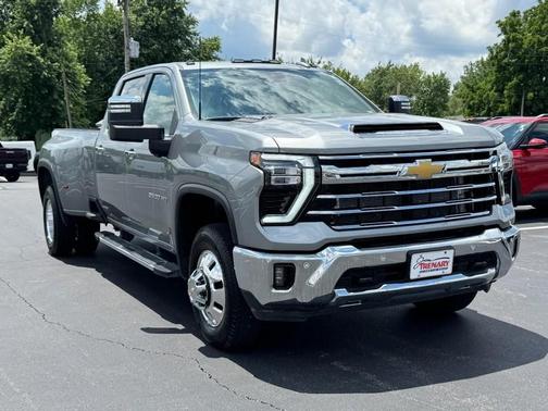 Sterling Gray Metallic 2025 Chevrolet Silverado 3500 LTZ