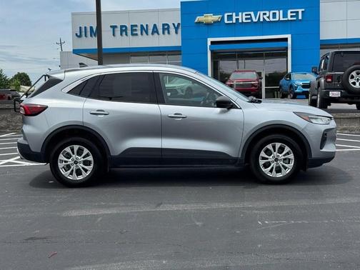 Iconic Silver Metallic 2023 Ford Escape Active