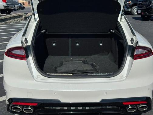 2021 Kia Stinger GT-Line