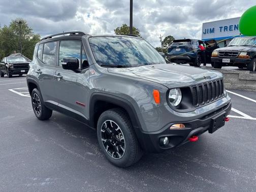 2023 Jeep Renegade Trailhawk