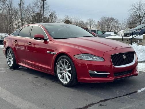 2018 Jaguar XJ XJ R-Sport
