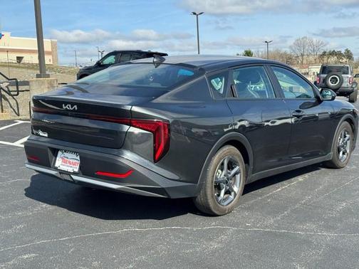 2025 Kia K4 