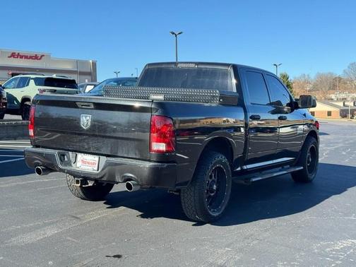 2017 RAM 1500 Express