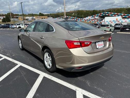 2023 Chevrolet Malibu 1FL