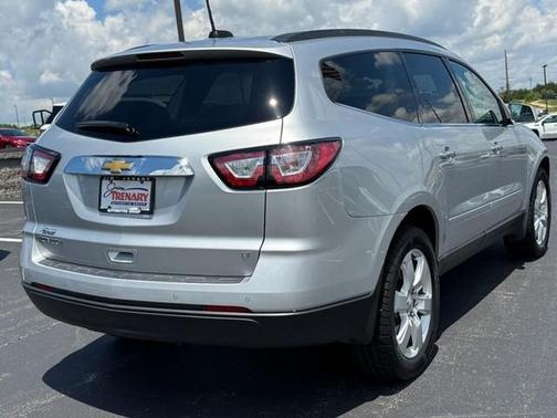 Silver Ice Metallic 2017 Chevrolet Traverse 1LT