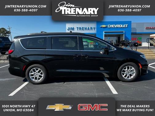 2022 Chrysler Pacifica Touring-L