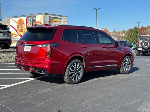2024 Cadillac XT6 Sport AWD